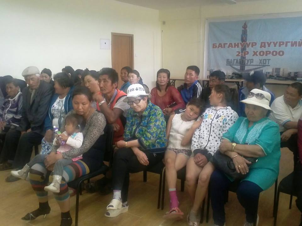 “Боловсрол” цогцолбор сургууль автобустай боллоо