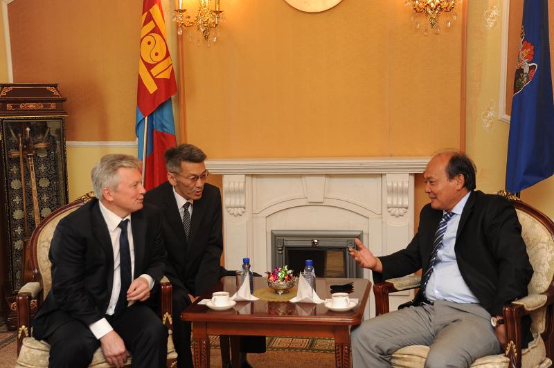 Москва хотын Аудитын газартай хамтран ажиллахаар боллоо