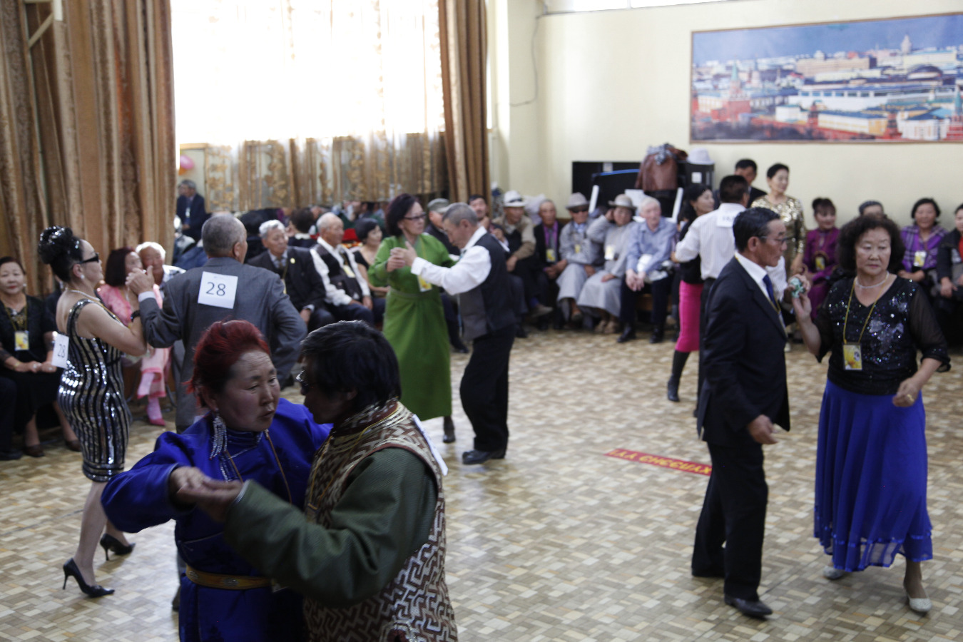 “Хаан Вальс” бүжгийн тэмцээн амжилттай зохион байгуулагдлаа