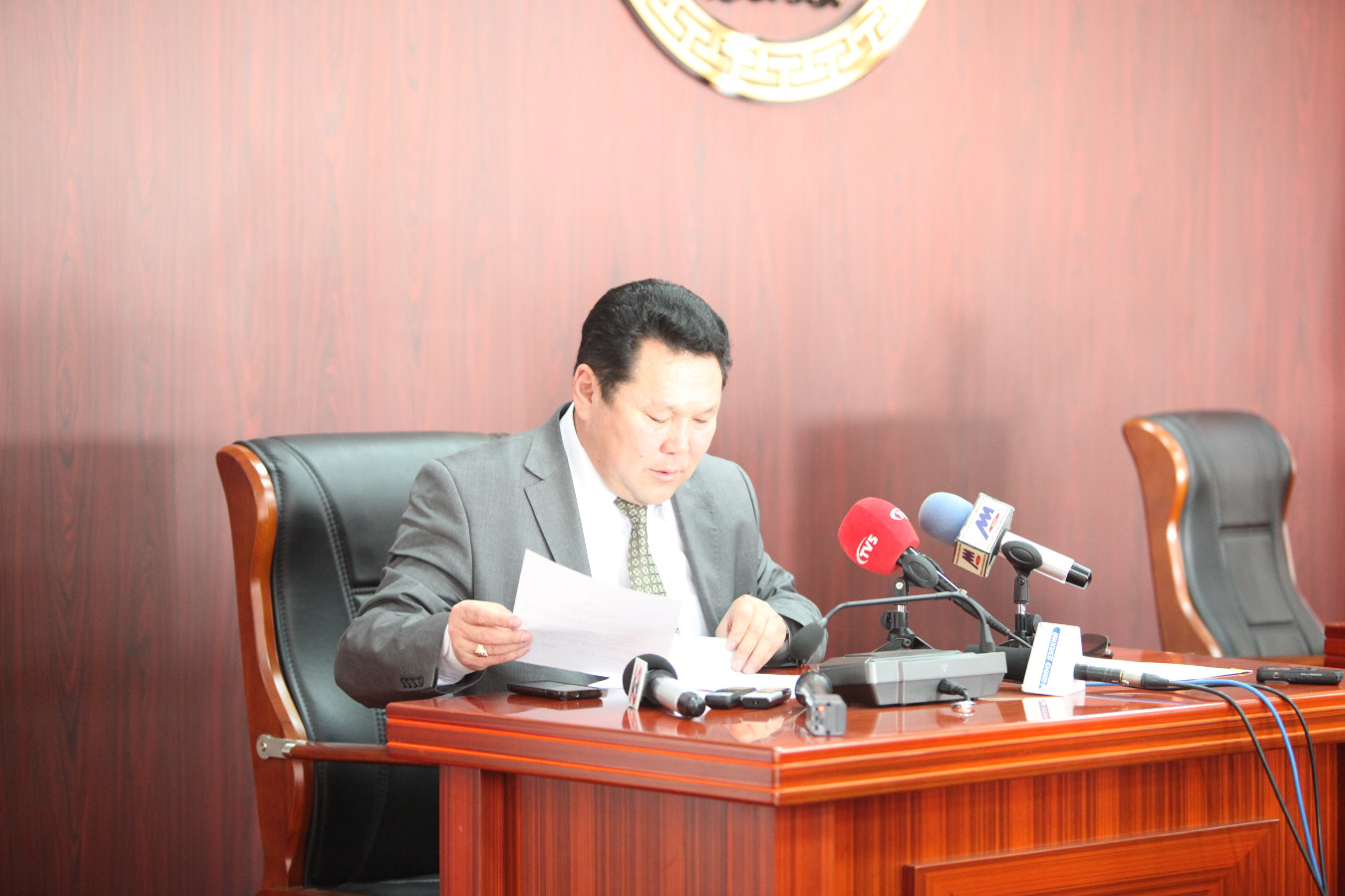 Газар эзэмших 103 эрхийн гэрчилгээг хүчингүй болгожээ