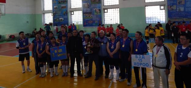 Гар бөмбөгийн тэмцээний аваргаар Баянзүрхчүүд тодров