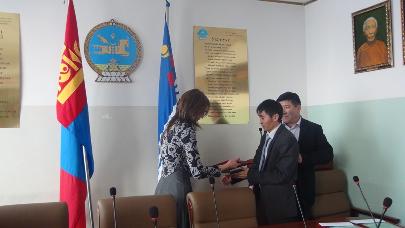“Миний мэдэх шударга ёс” сэдэвт эссэ бичлэгийн уралдаанд С.Ганзоригийн бүтээл шалгарлаа