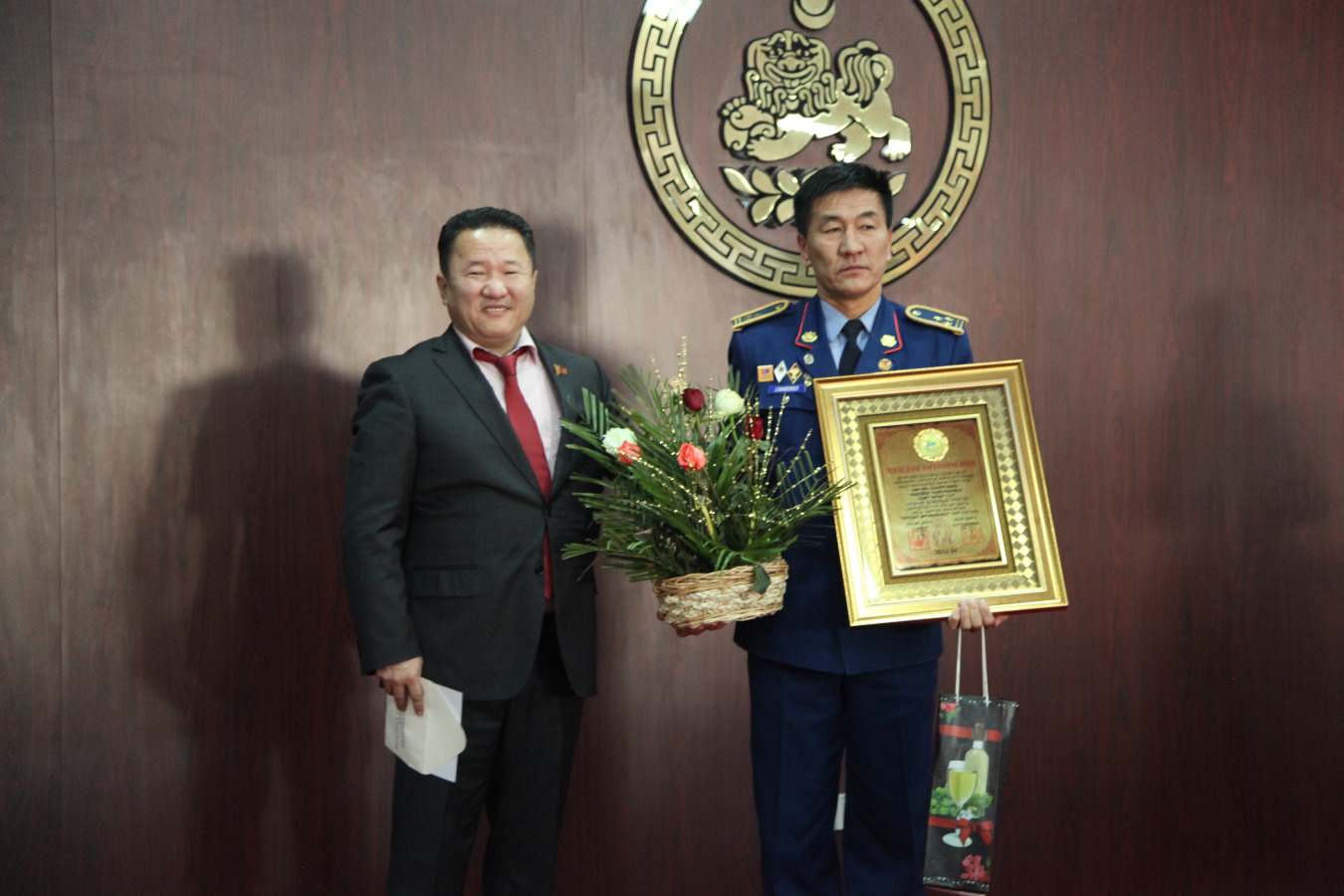 Шилдэг төр захиргааны байгууллагууд тодров