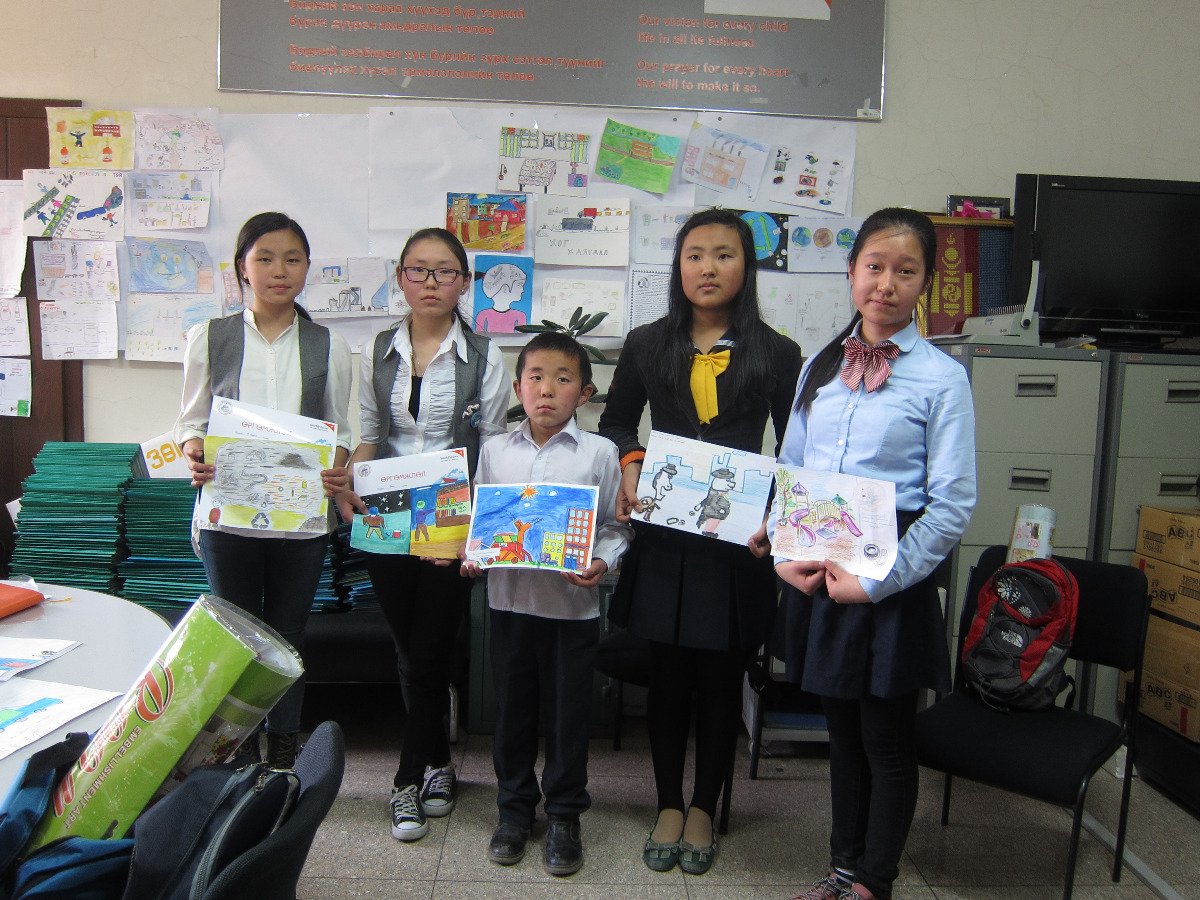 Гар зургийн уралдааны шилдгүүд тодорлоо