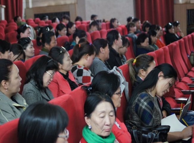 “Хүчирхийллийн эсрэг хамтын ажиллагаа” сэдэвт хэлэлцүүлэг боллоо