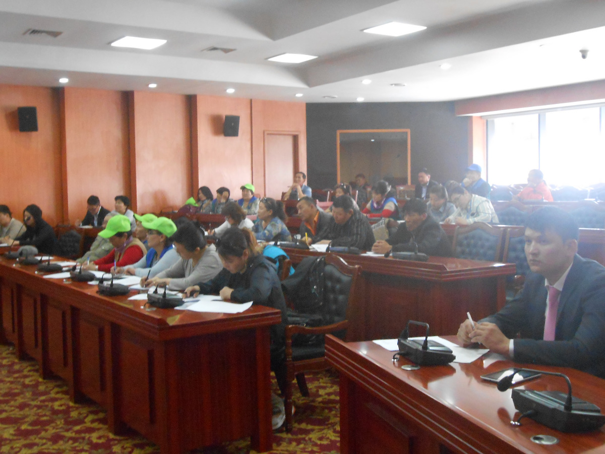 60 орчим иргэн шинэ ажлын байртай боллоо