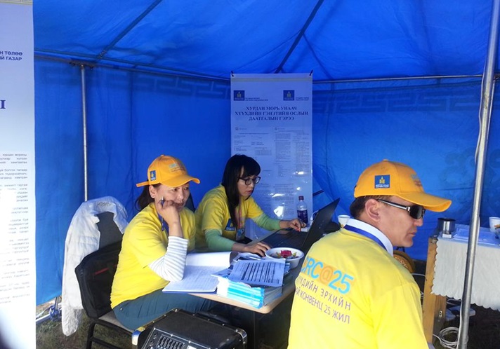 Унаач хүүхдийн эрхийг хамгаалж ажиллалаа