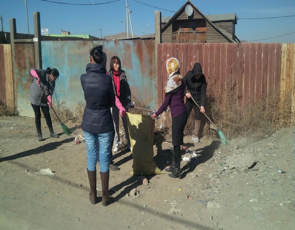 Баянзүрхчүүд 158 тонн хог хаягдал цэвэрлэв