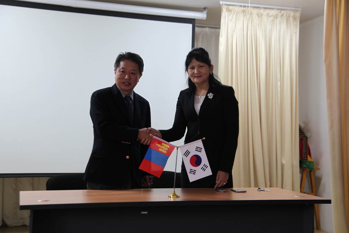 Монгол Солонгосын сургуулиуд хамтран ажиллана