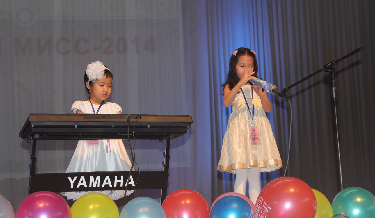 Баянзүрхийн бяцхан миссүүд тодров