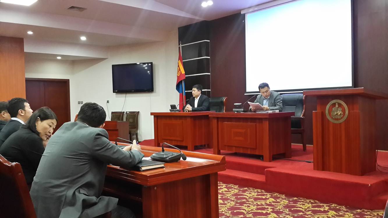 Ажлын хэсэг Баянзүрх дүүрэгт ажиллаж байна