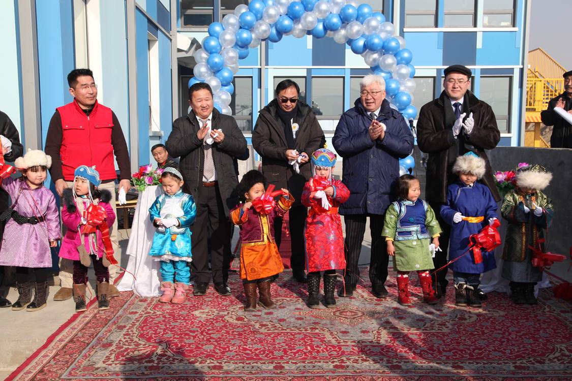 Баянзүрх дүүргийн 202 дугаар цэцэрлэг үүд хаалгаа нээлээ