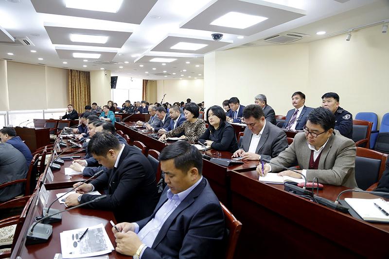 Нийслэлийн Удирдах ажилтнуудын ээлжит шуурхай зөвлөлгөөн боллоо