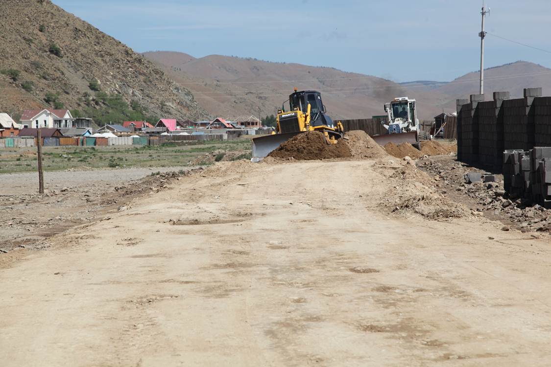 Гачууртын замыг Иргэдийн бүлгийн хөрөнгө оруулалтаар засч эхэллээ