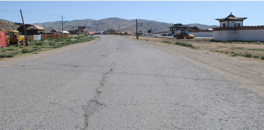 Улиастай-Гачууртын замыг түр хаана