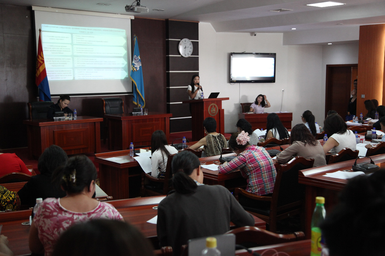 Улсын үзлэгийн талаар арга зйүн зөвлөгөө өглөө