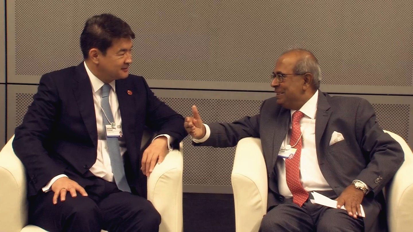 “Хиндүжа групп”-ийн бүсийн захирал Пракаш Хиндүжа бараалхлаа