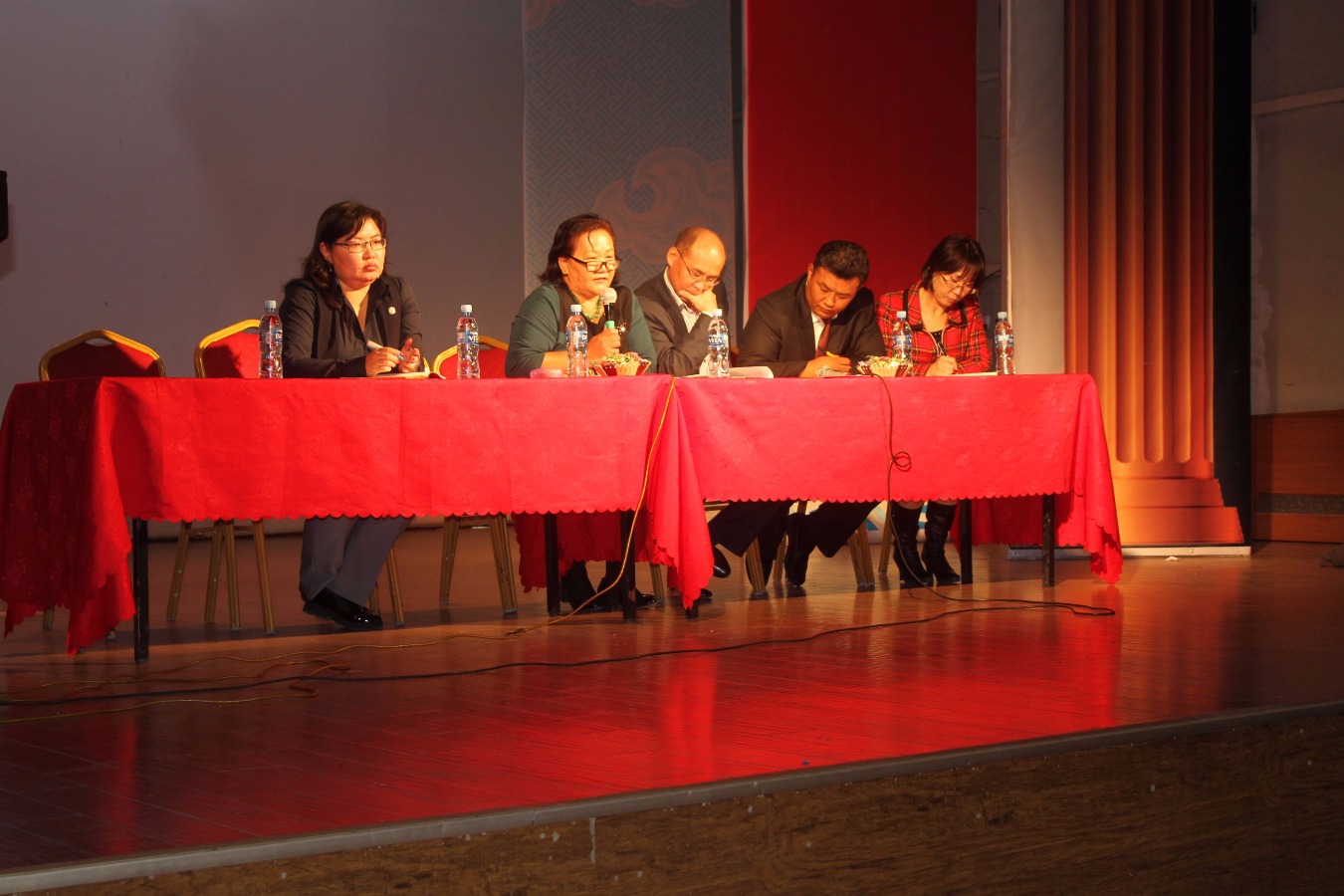 Нийслэлийн Аудитаас ХУД-ийн төсөвт байгууллагуудад чиглэл, зөвлөмж өглөө