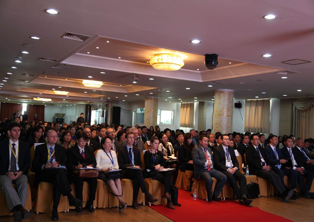 “Баянзүрх түншлэл-2015” анхдугаар бизнес форум боллоо