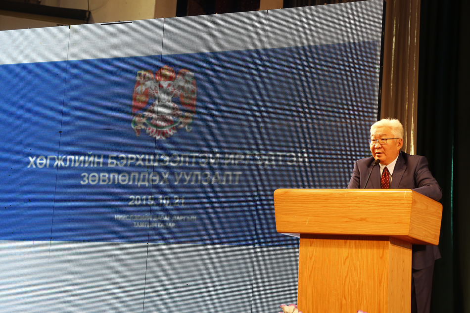 Хотын дарга лхагва гараг бүр хөгжлийн бэрхшээлтэй иргэдтэй уулзана