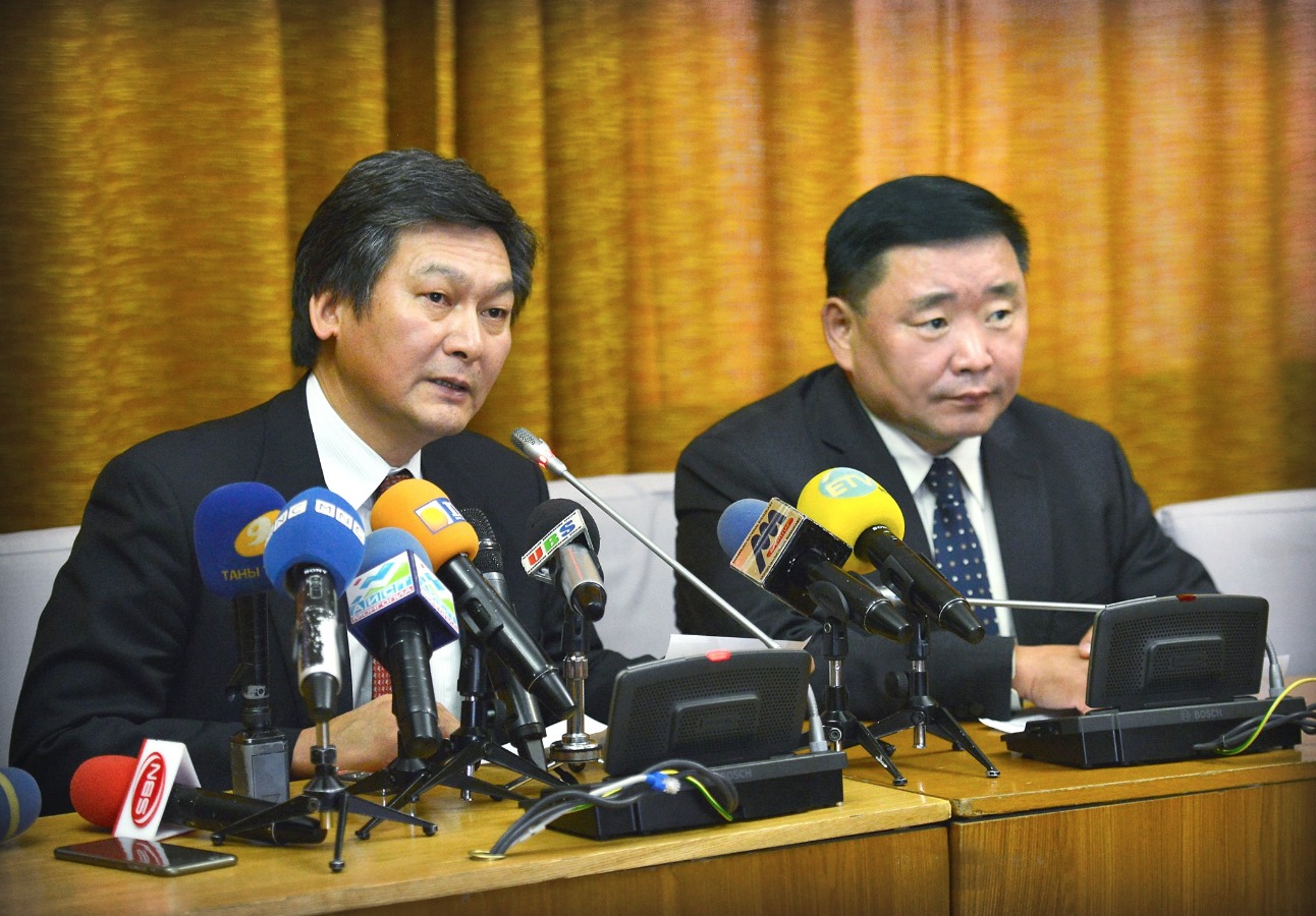 Уул уурхайн сайд Р.Жигжид мэдээлэл хийлээ