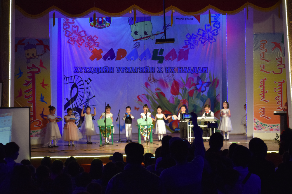 Хан-Уул дүүргийн “Хараацай” хүүхдийн урлагийн Х их наадам өнөөдөр эхэллээ