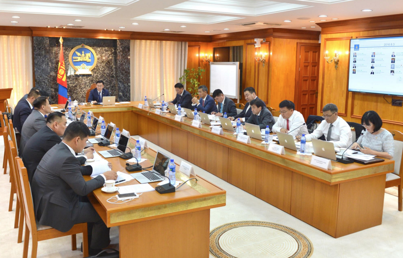 Гурван дэд сайд, зарим агентлагийн даргын үүргийг түр орлон гүйцэтгэгчийг томиллоо