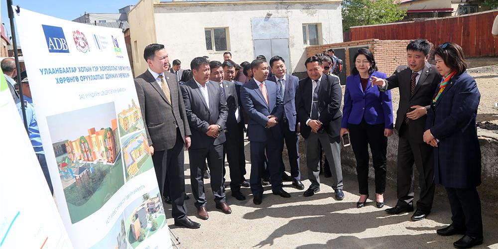 Нийслэлийн төвлөрлийг сааруулах дэд төвүүдийн бүтээн байгуулалтын ажил хийгдэж байна