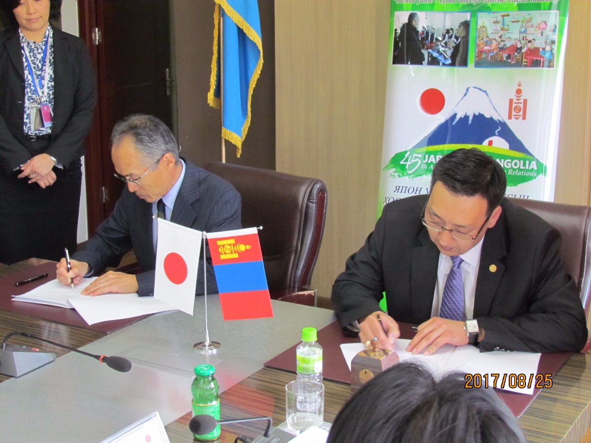 ‘’Өвсний үндэс-Хүний аюулгүй байдлыг хангах’’ буцалтгүй тусламжийн хөтөлбөр Баянзүрх дүүрэгт хэрэгжинэ