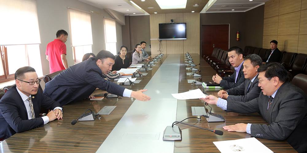 Баянзүрх дүүрэгт нийслэлийн Засаг даргын бие төлөөлөгчөөр Д.Энхтөрийг томиллоо