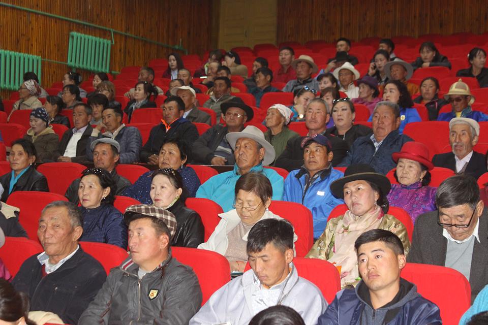 Налайх дүүргийн малчдын анхдугаар зөвлөгөөн боллоо