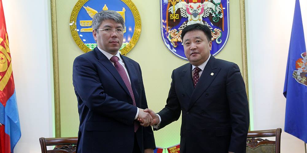 Улаанбаатар хотын агаарын бохирдолыг бууруулахад Буриадууд хамтран ажиллахаа илэрхийллээ