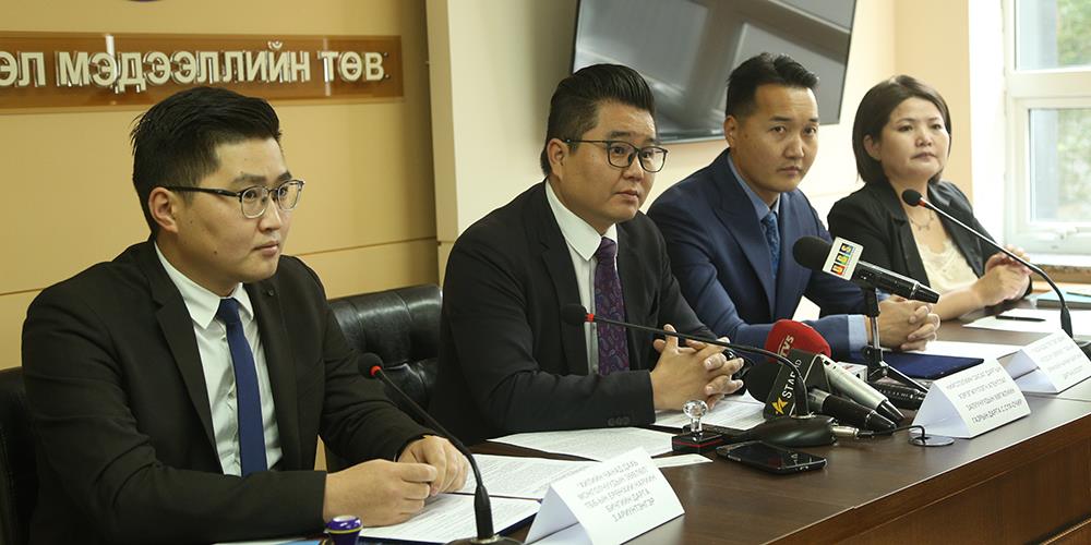 “ЭХ ОРОНДОО ХӨДӨЛМӨР ЭРХЭЛЦГЭЭЕ” хөдөлмөрийн үзэсгэлэн яармаг болно