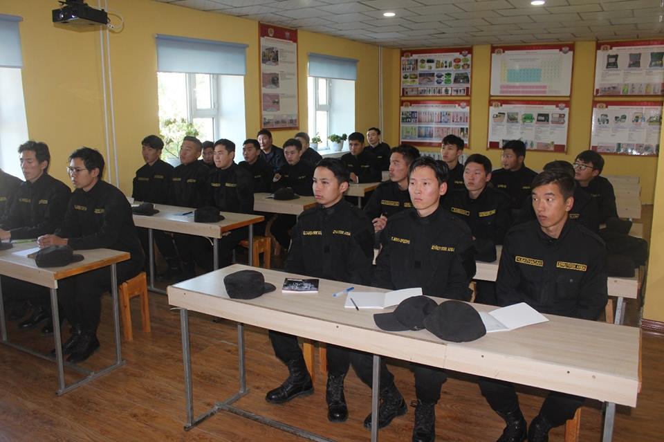 Цэргийн дүйцүүлэх албаны тусгай үүргийн бэлтгэл шатны cургалт явагдаж байна