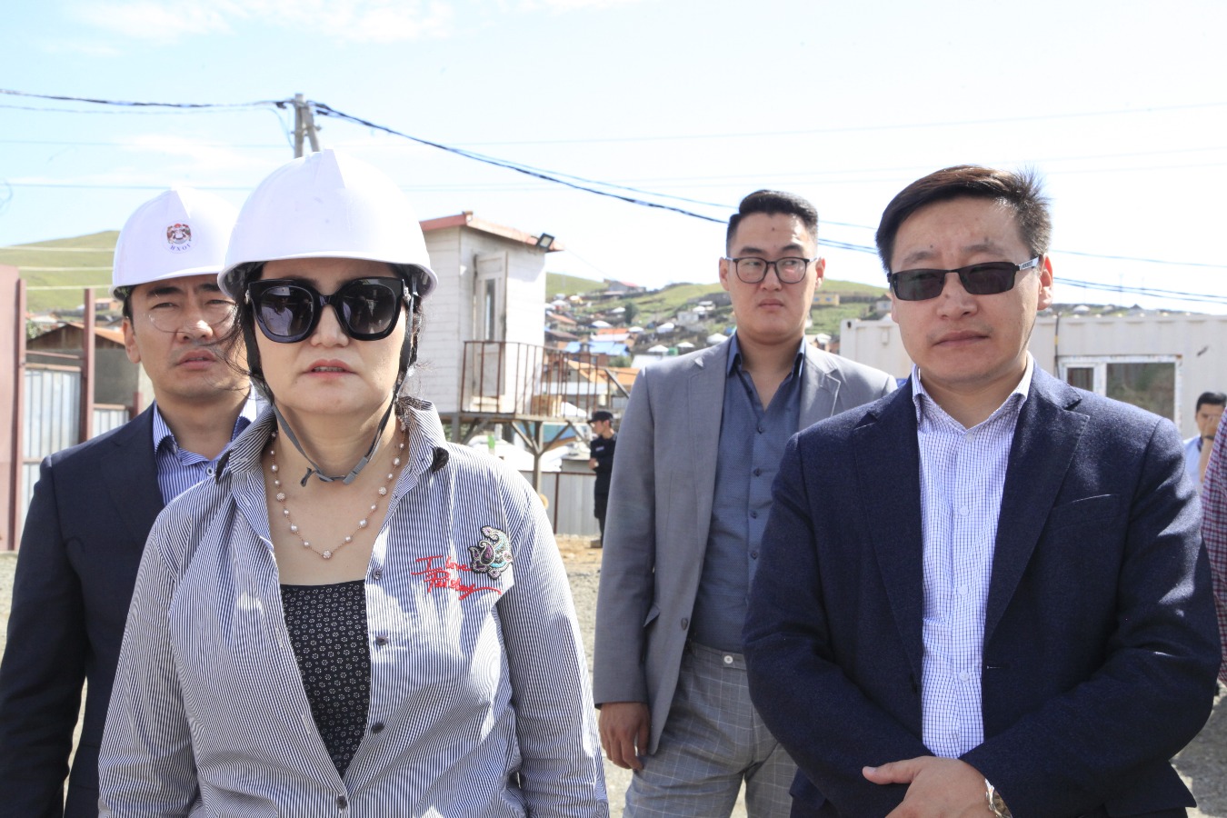 Цэцэрлэг, сургуулийн ажлын явцтай танилцлаа