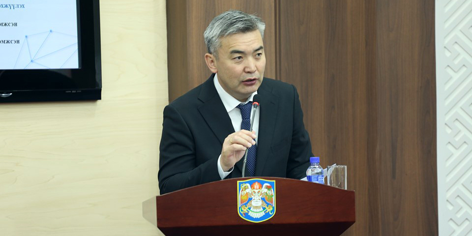 С.Амарсайхан: Үндсэн хуульд оруулах нэмэлт, өөрчлөлтийн төсөл саналаа  нэгтгэн оруулах шаардлагатай